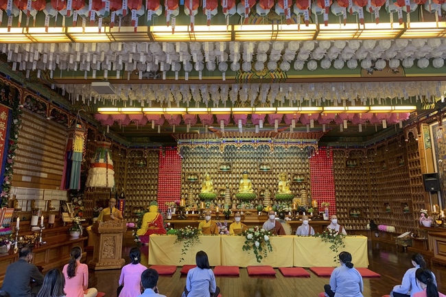 Ullambana Ceremony at Hoang Phap ashram in Jeonju - South Korea